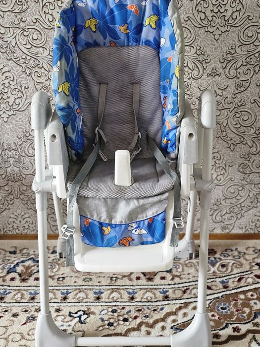 Продам стульчик для кормления