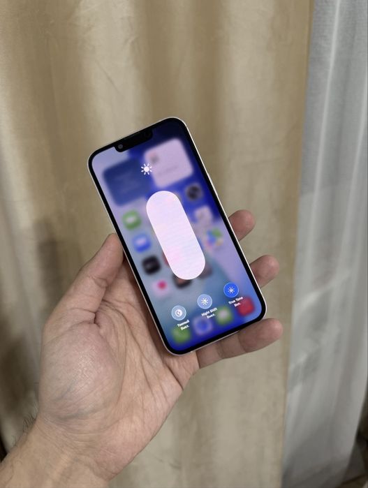 Iphone 13 в идеальном состоянии