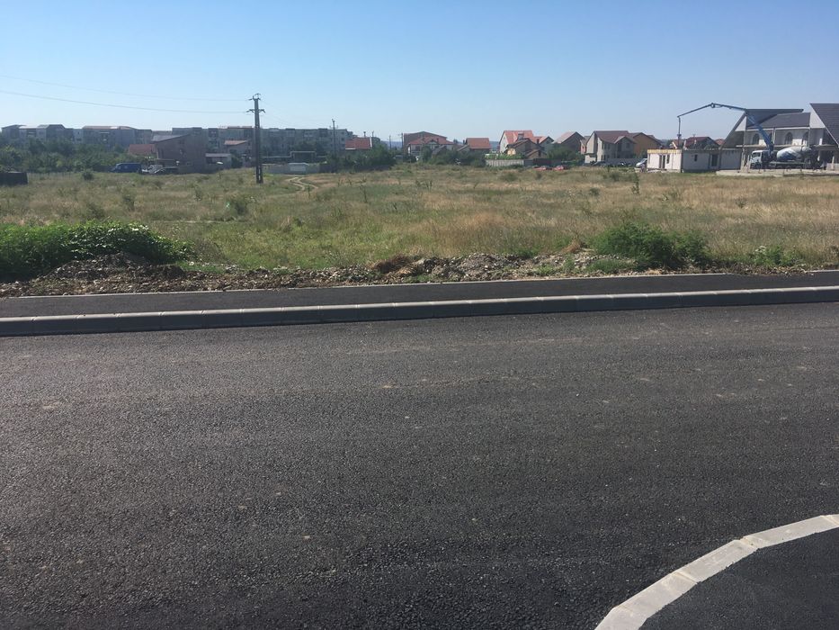 Vând / închiriez teren intravilan zona -Spital de boli paleative/