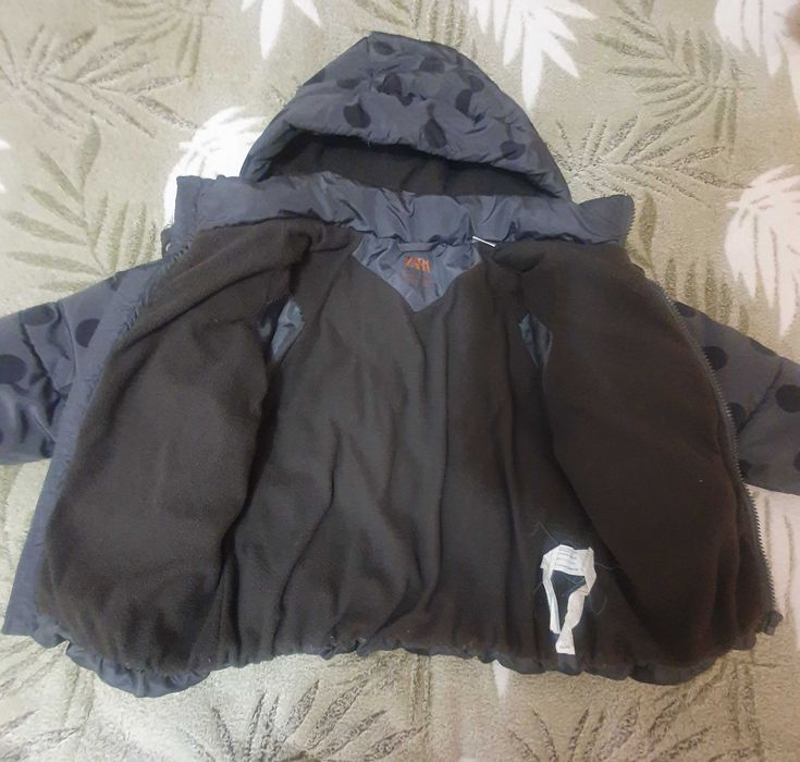 Куртка Zara на девочку 3-4 гола