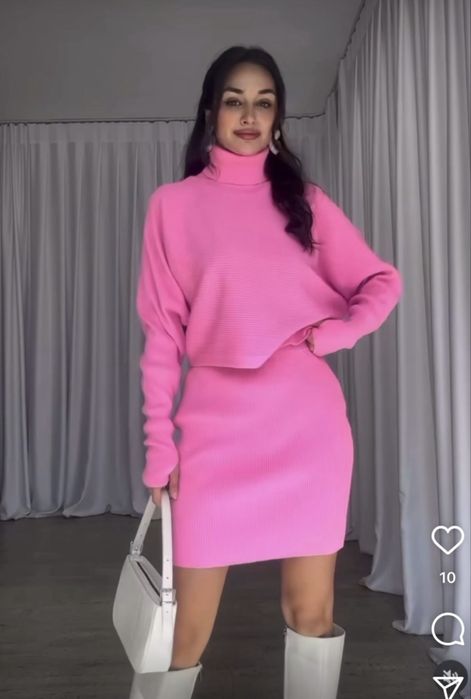 Плетен комплект от две части - пола и блуза с поло