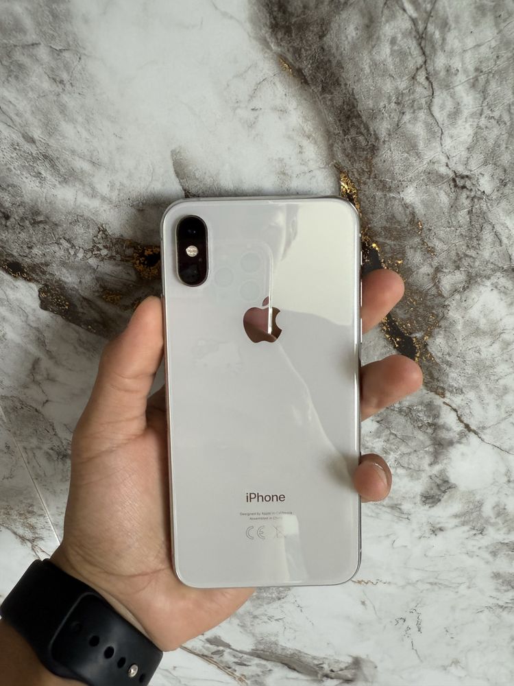 Iphone xs 256% совсем новая