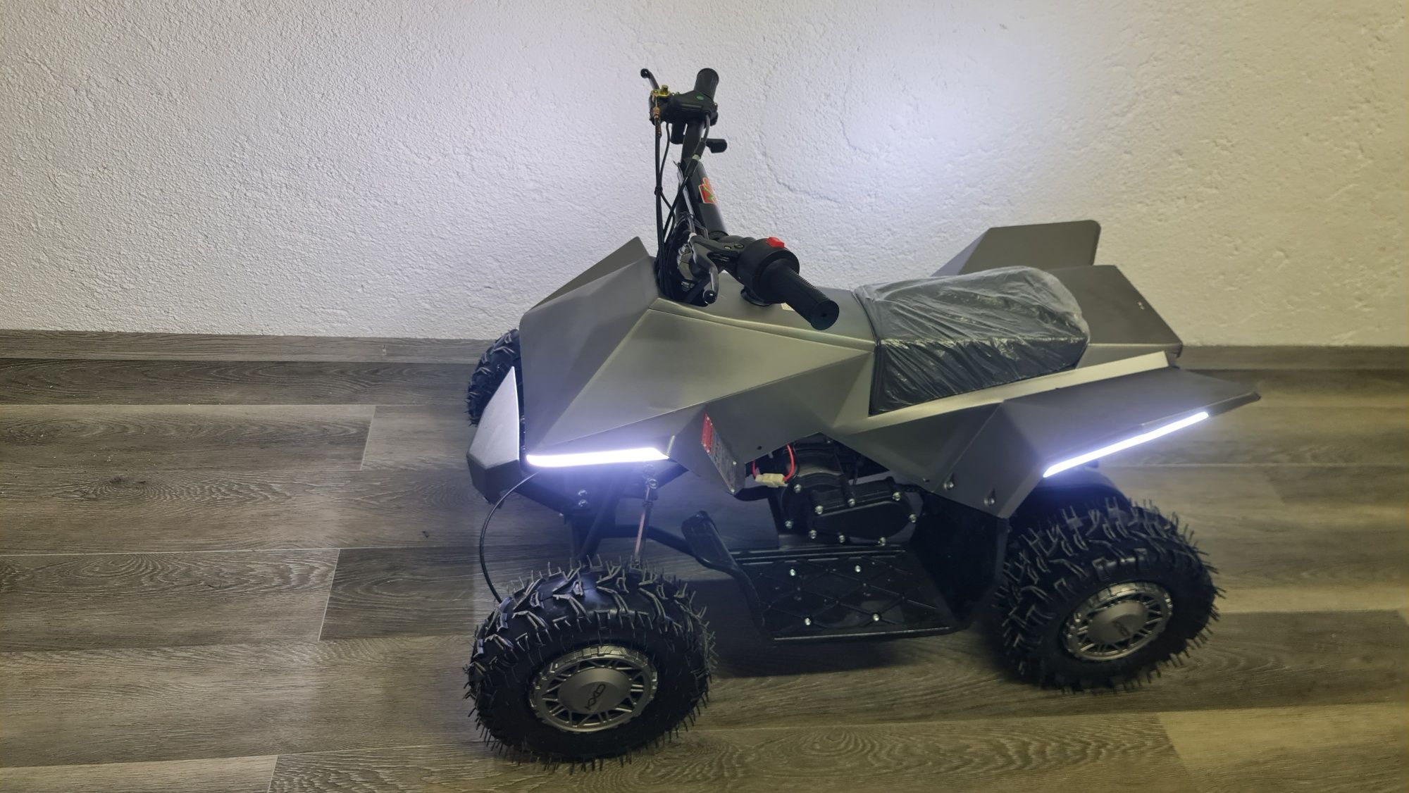 ATV 49cc KXD ProGermany Tesla E-Start pentru copii Nou din Germania