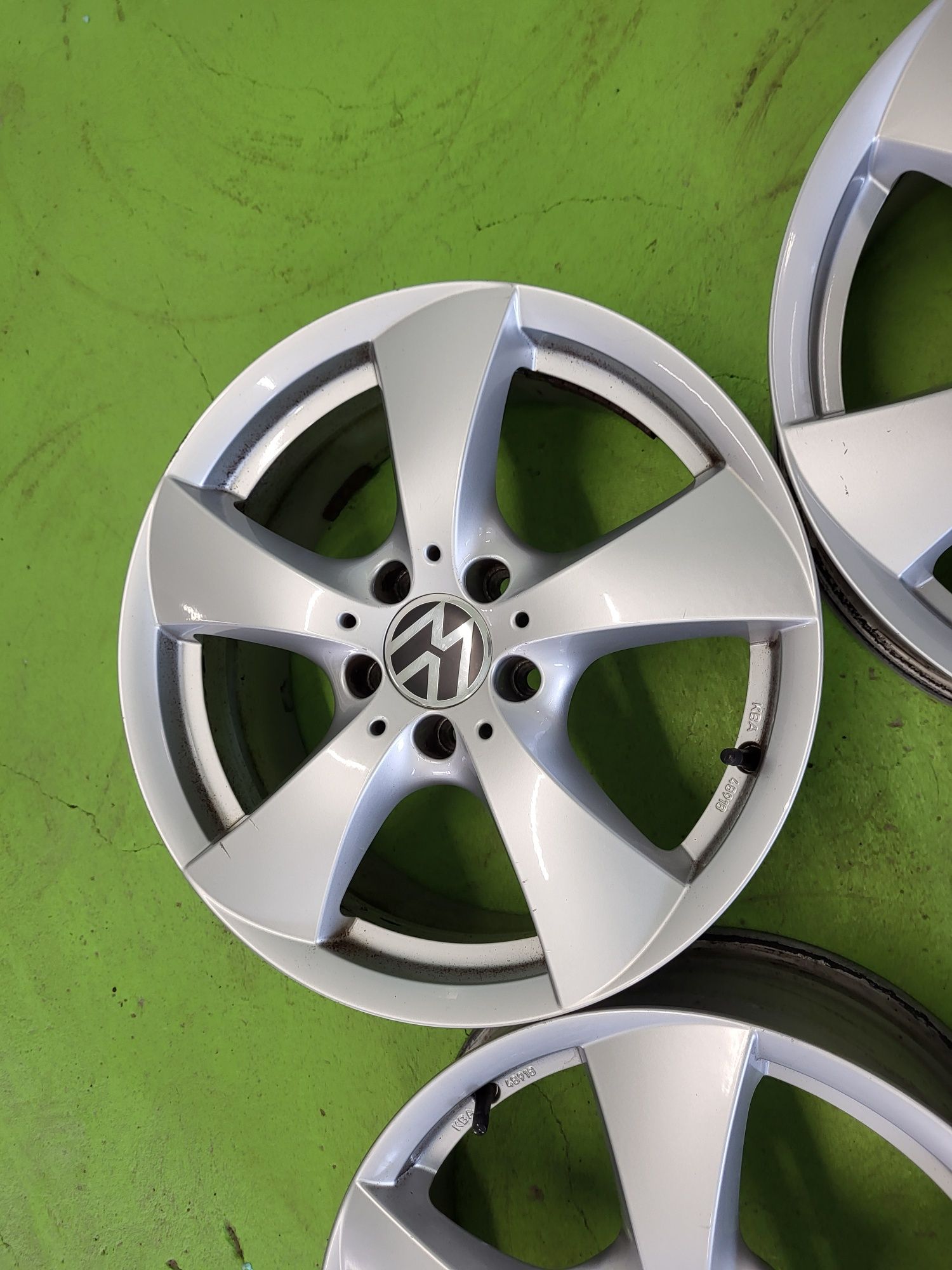 17 5x112 Vw Passat Touran Caddy Golf 5 6 7 5х112