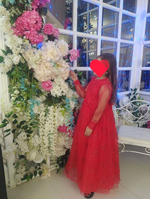 Платье для девочки пышное