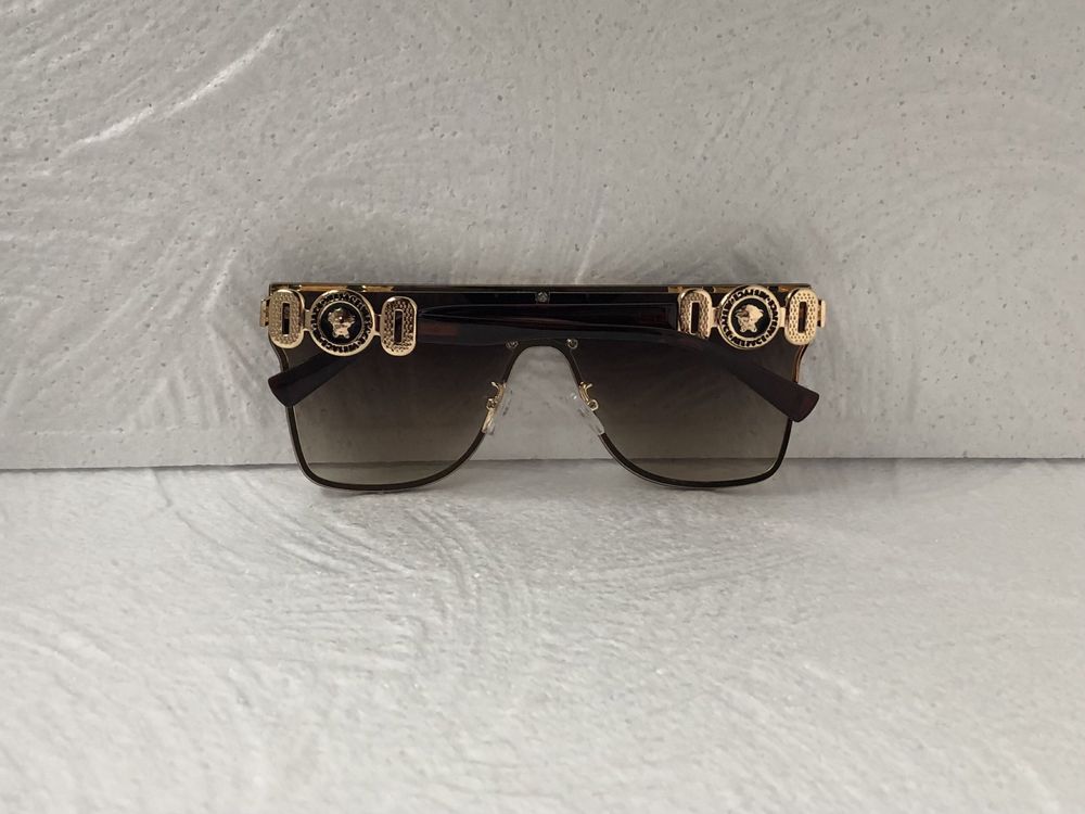 Versace Дамски слънчеви очила маска 3 цвята кафяви черни сини VE 2290