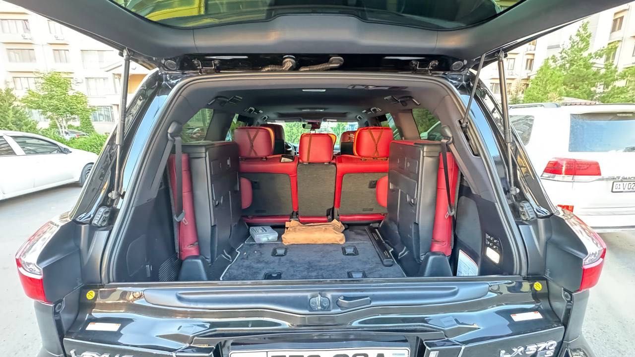Lexsus LX 570 Super Sport