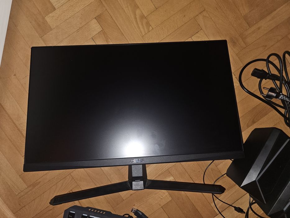 Kit gaming monitor+mouse+tastatura+mouse pad+ boxe