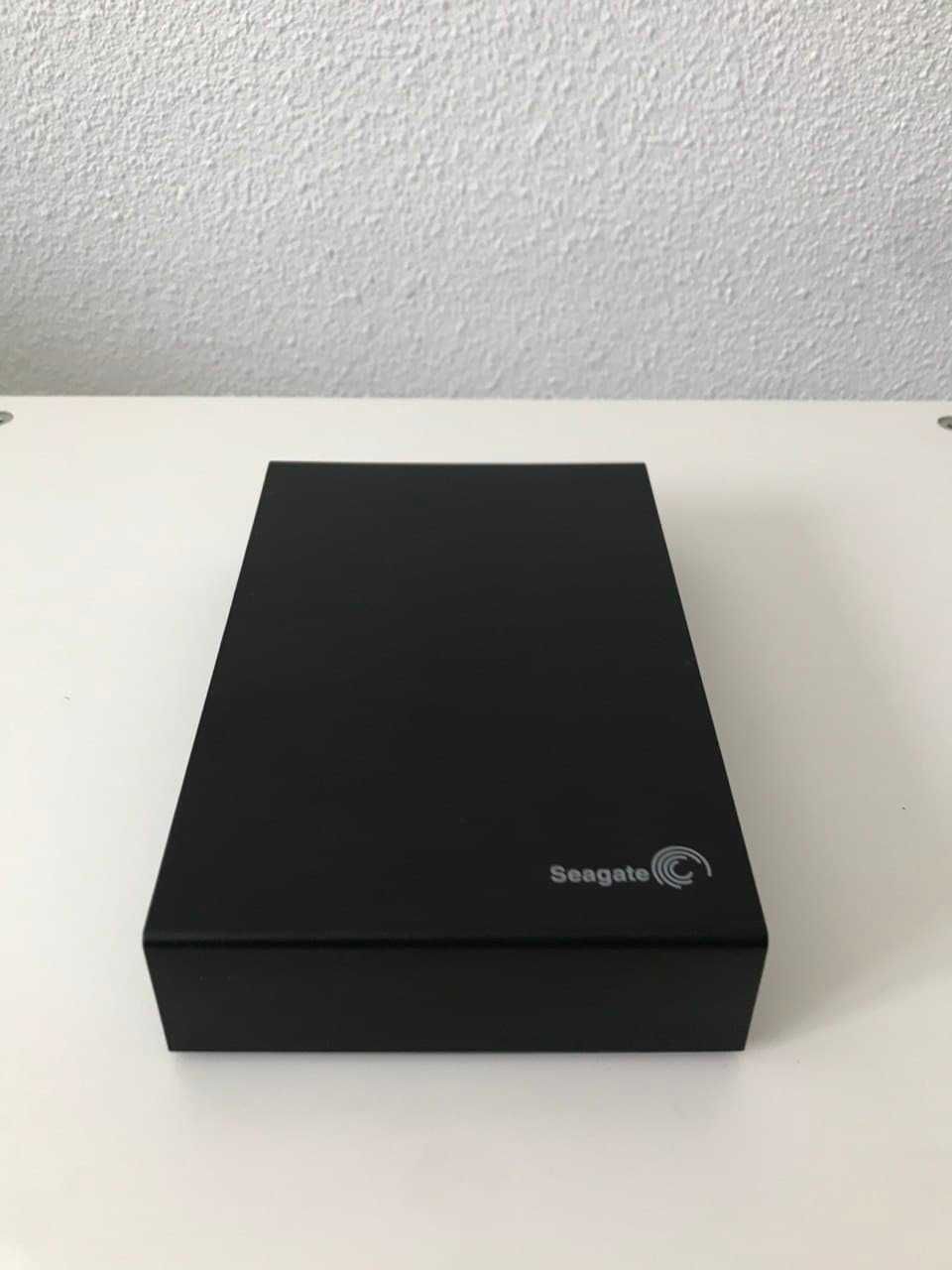 Western Digital Seagate iOmeaga Teac HDD extern USB 3.0 backup poze