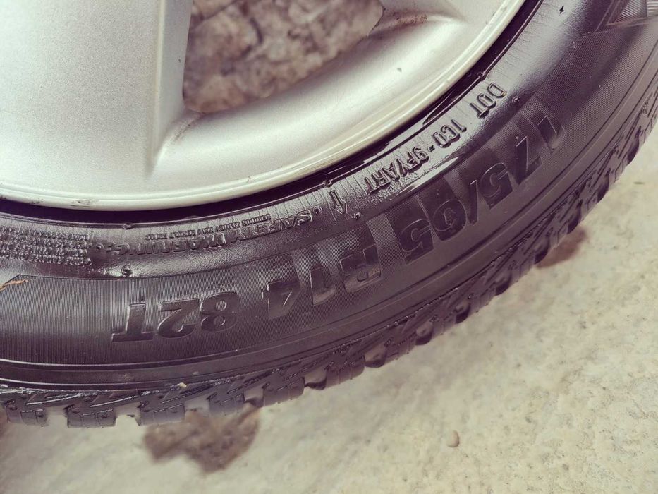 Set jante originale Renault Clio 2003 cu anvelope Kumho 2024 AllSeason