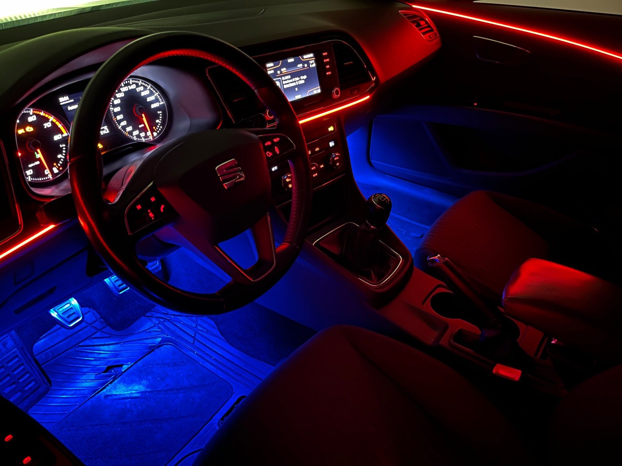 Banda neon, lumini ambientale auto dinamice 18 in 1