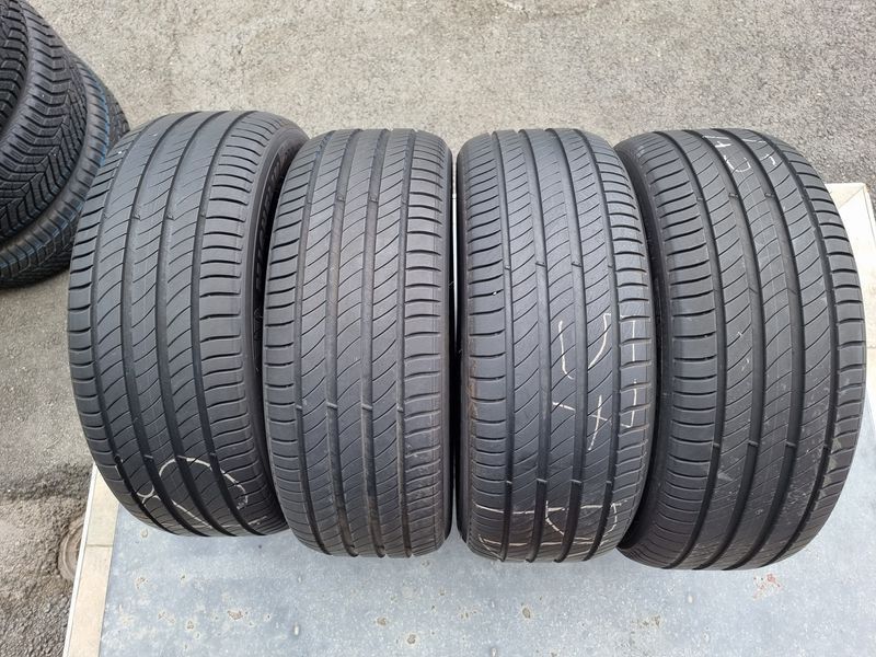 235/55/18 MICHELIN 4бр