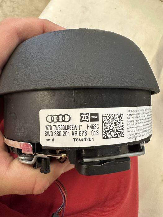 Sline волан Audi A4 A5 b9 8w с airbag слайн