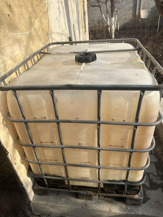 Емкость для воды