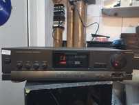 Universum amplificator