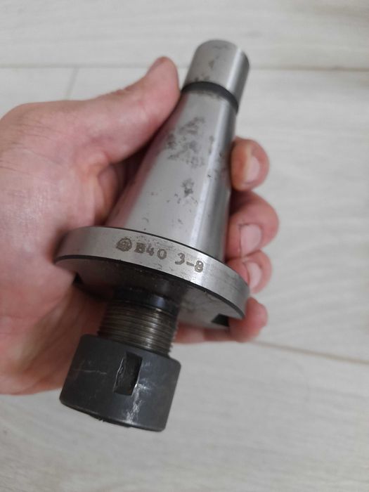 Цанги и държач металорежещи инструменти