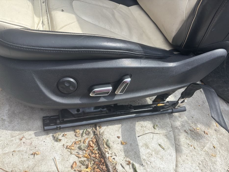 Interior s line bi color audi a5 a4 full electric europa