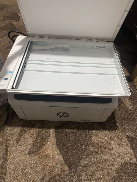 Vand multifunctionala HP laser