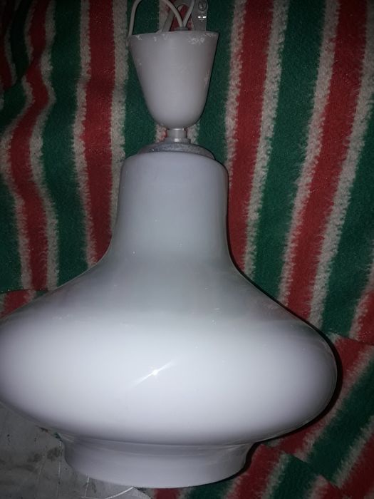 Новый плафон в комплекте