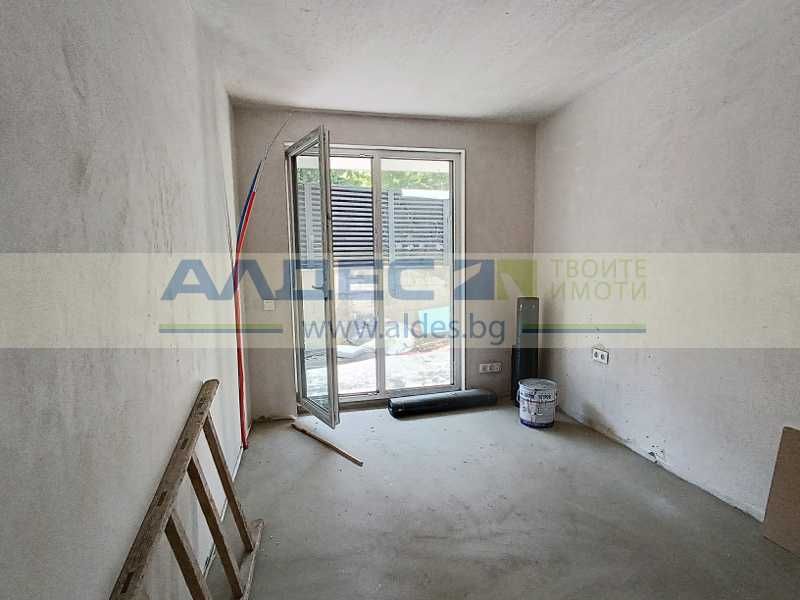 Продава се Двустаен апартамент в София, м-т Гърдова глава - 92 кв.м за 1484 €/кв.м - Снимка #3