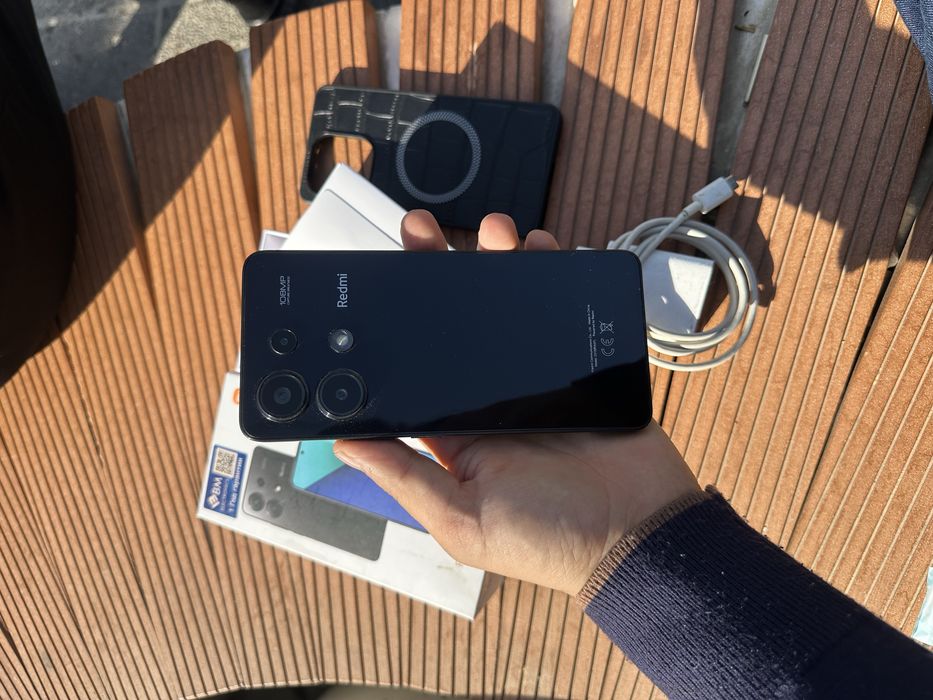 Redmi note 13 12/256 karopka dakument bor