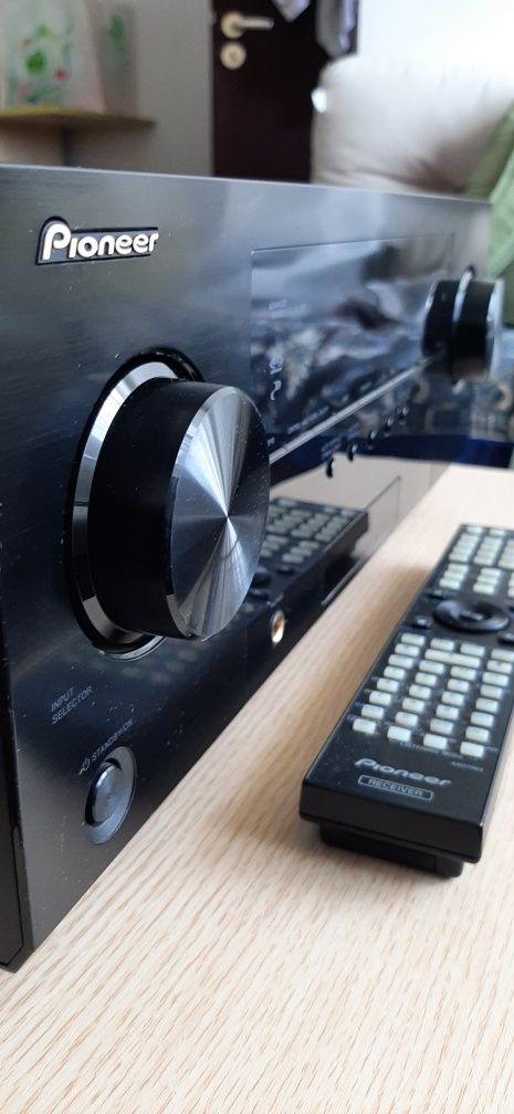 7-канален AV ресийвър Pioneer VSX-922.