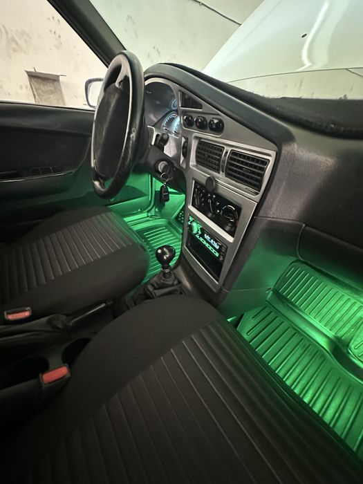 Нексия 2. Ок рангда 2009йил сонс трамблер сотамиз еки ижорага берамиз