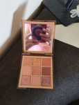 Huda beauty палитра сенки