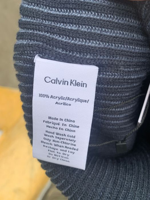 Calvin Klein • CK