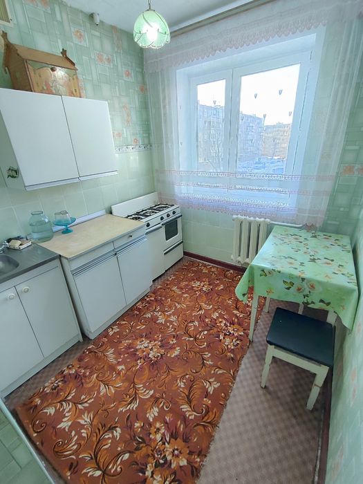 Продается 2-комн (9-19, 2 эт)