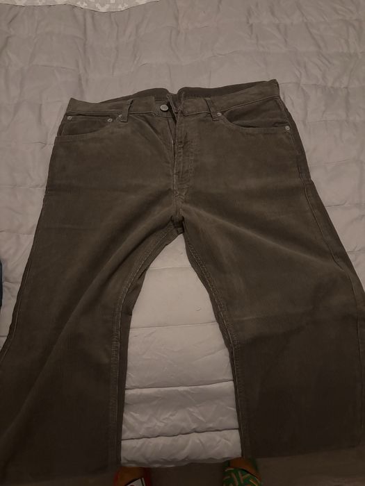 Pantaloni Raiati levis originali marimea 34/30, nepurtati