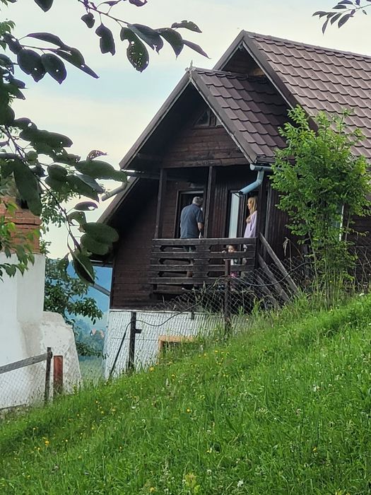 Cabana de închiriat! OCUPAT DE REVELION