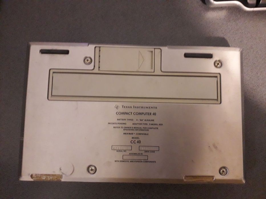 Calculator vechi, colectie Texas Instruments Compact Computer 40, 1983