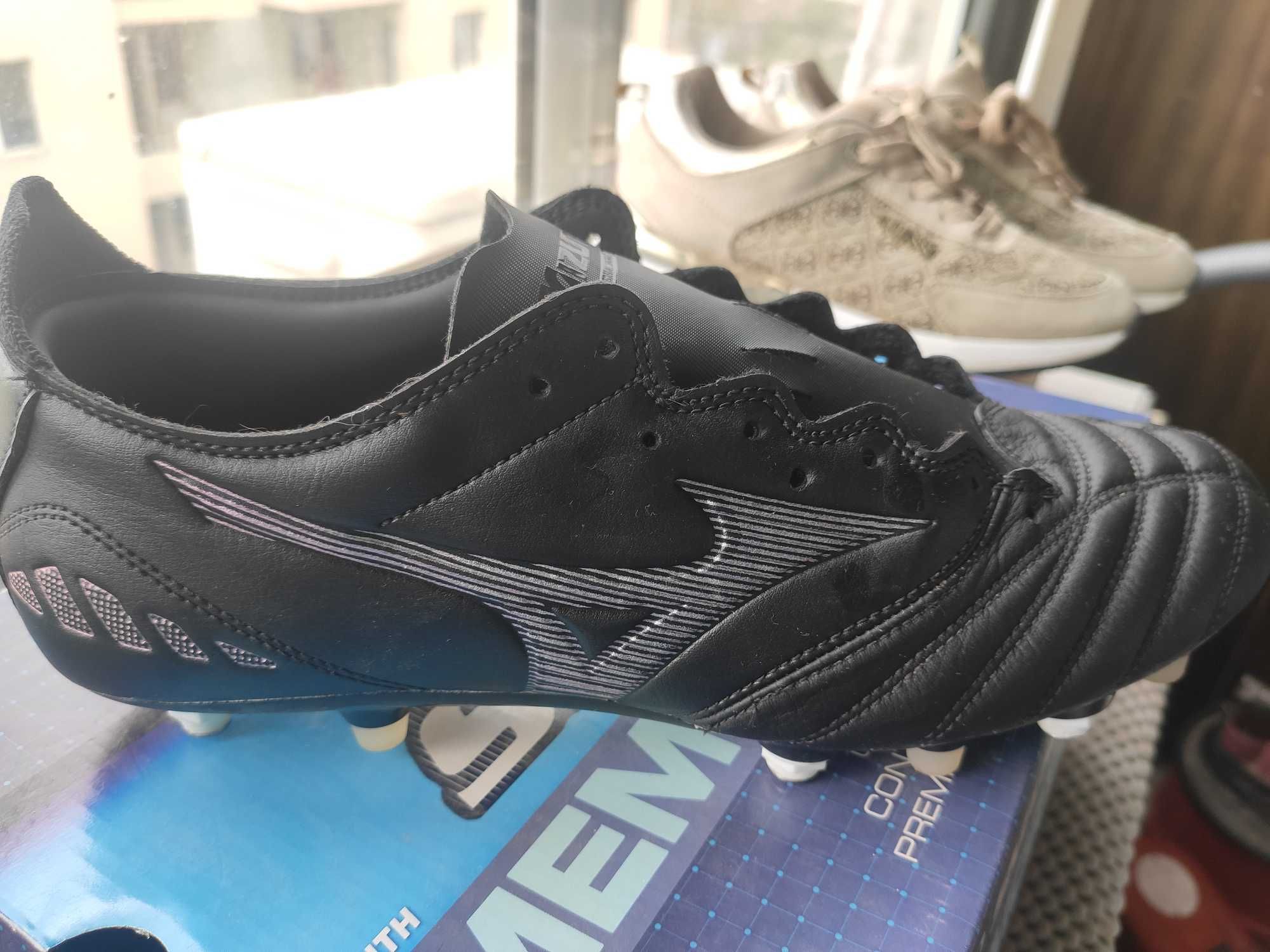 Футболни обувки Mizuno