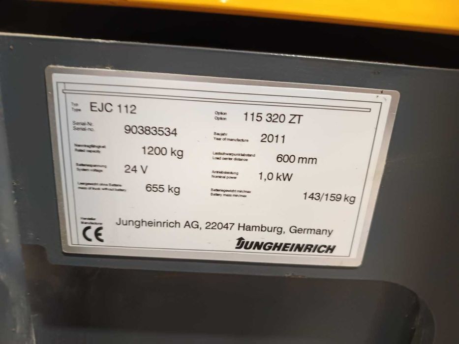 Електрическа палетна количка-стакер Jungheinrich EJC122
