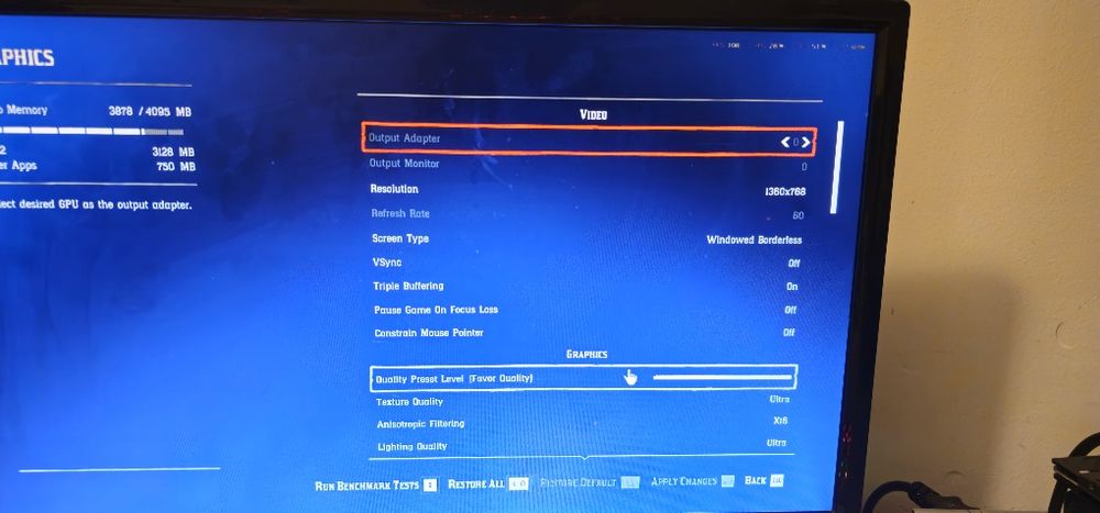 Vând pc gaming GTX 1650 + un monitor de 60 hz Negociabil