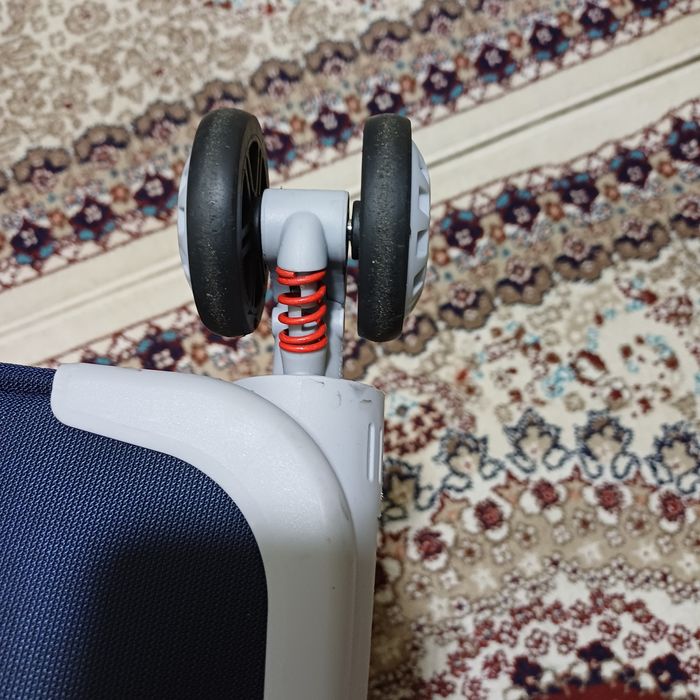 Cemadon (Valiz) sotiladi