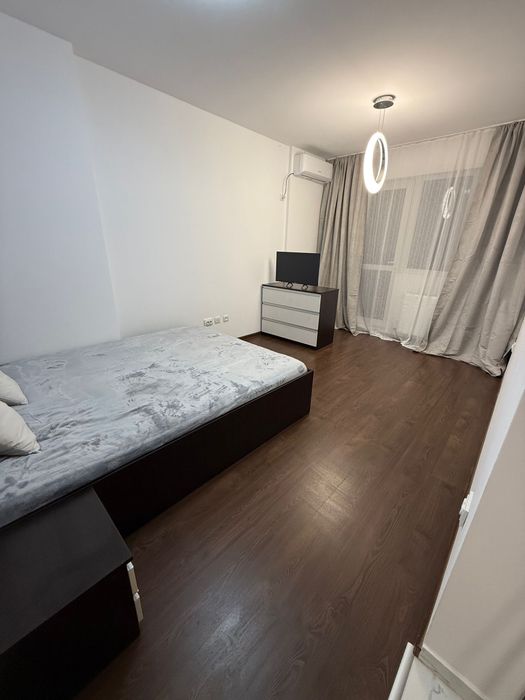 Inchiriez garsoniera