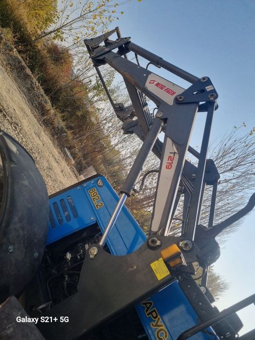 Traktor oldi frontal Pogruzchik 2023.24