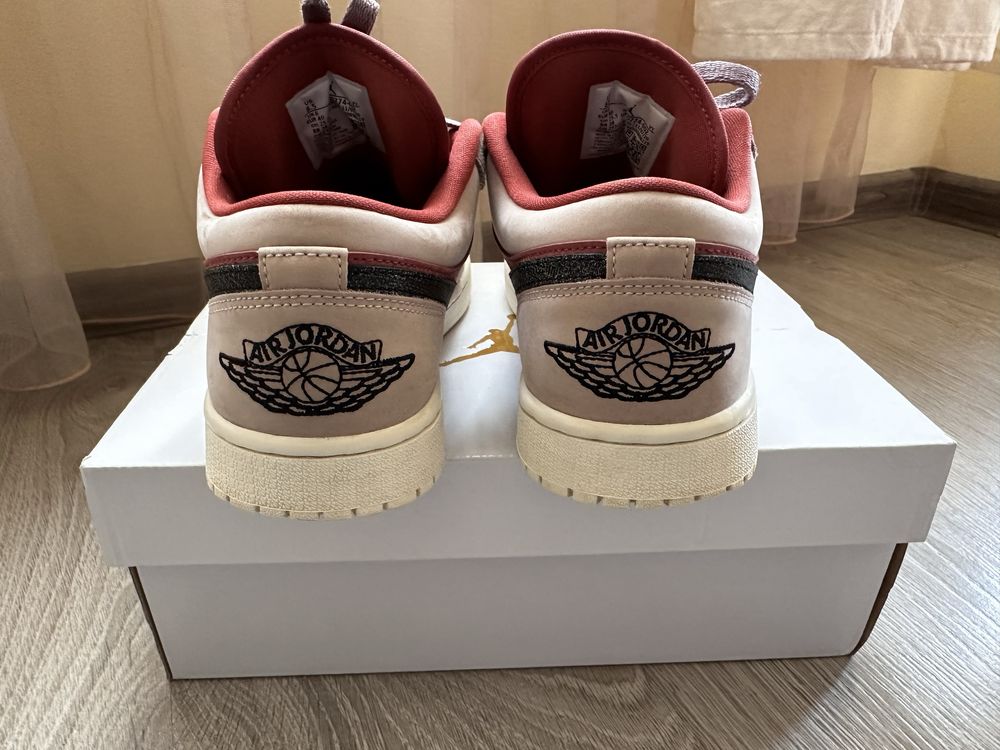 Дамски AIR JORDAN 1 Low 40 р-р