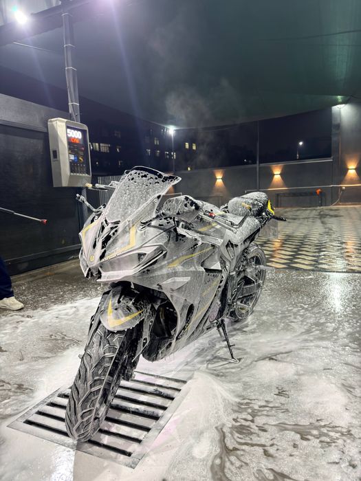 Yamaha R3 250 kub srochna baraka qilamiz bugun oganga 1400 qiberaman