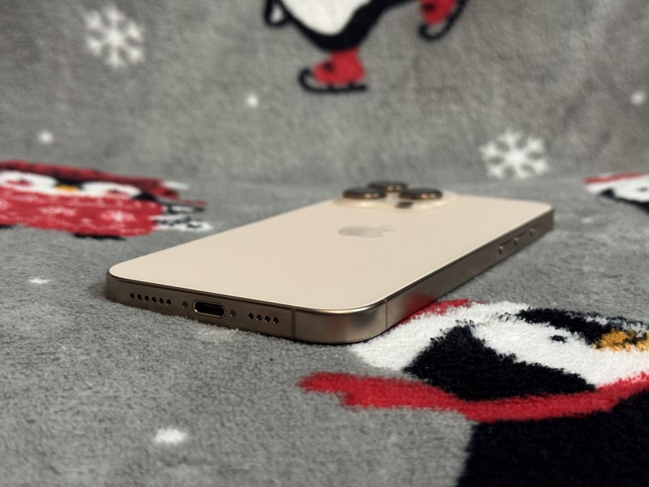 iPhone 16 Pro Max, Desert Titanium, 256Gb. Impecabil.