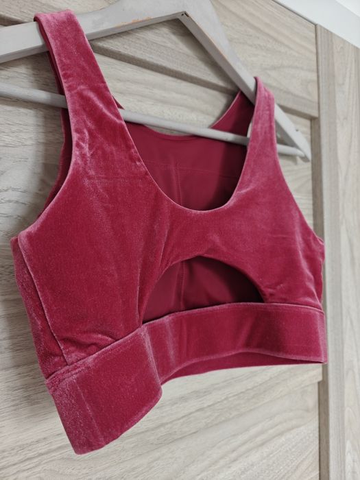 Дамски фитнес топ и клин