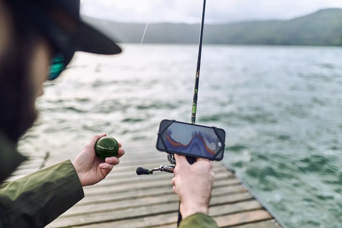 Эхолот для рыбалки Deeper Smart Sonar CHIRP+
D
