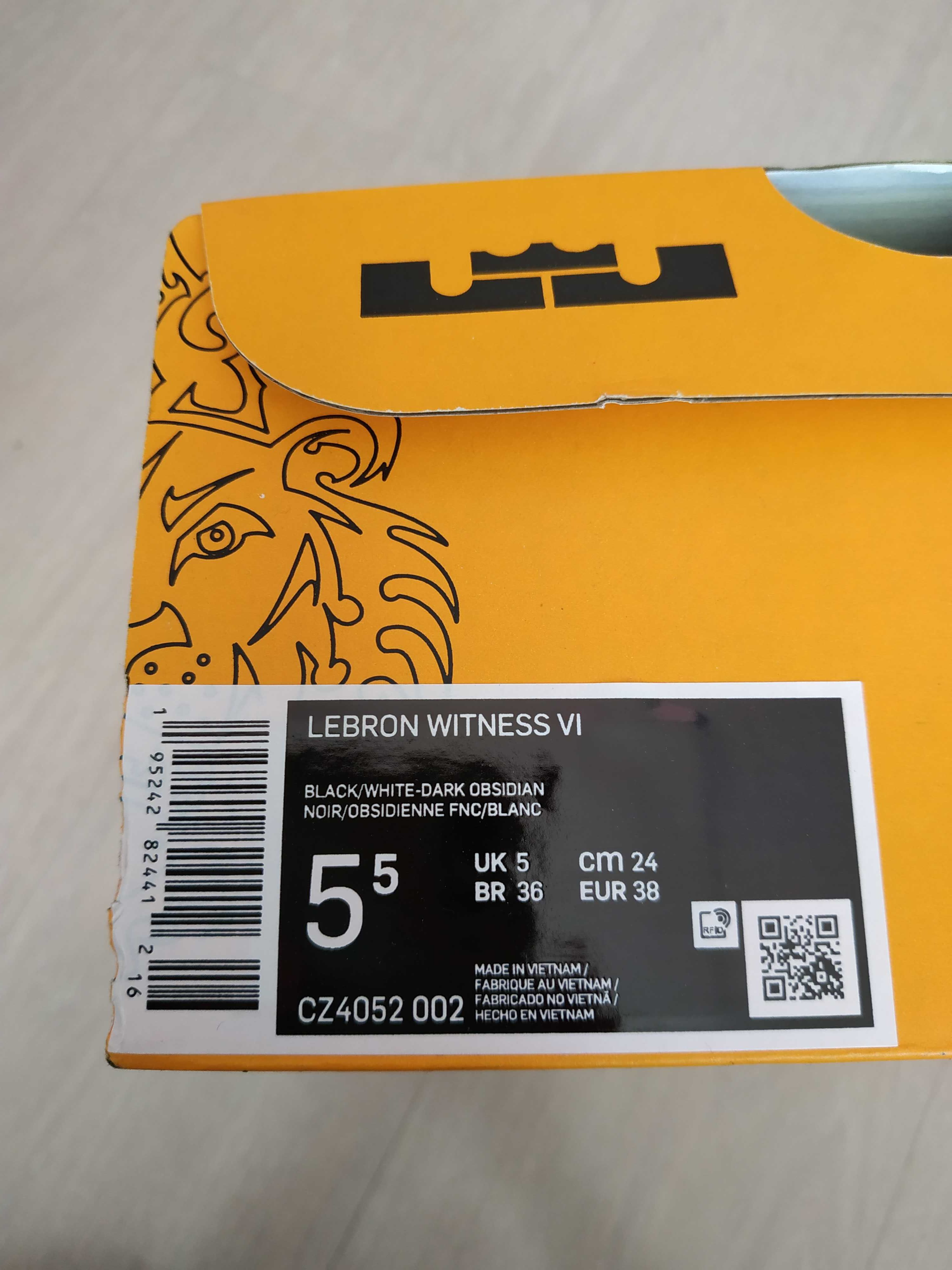 NIKE баскетболни обувки 'LeBron Witness 6', номер 38