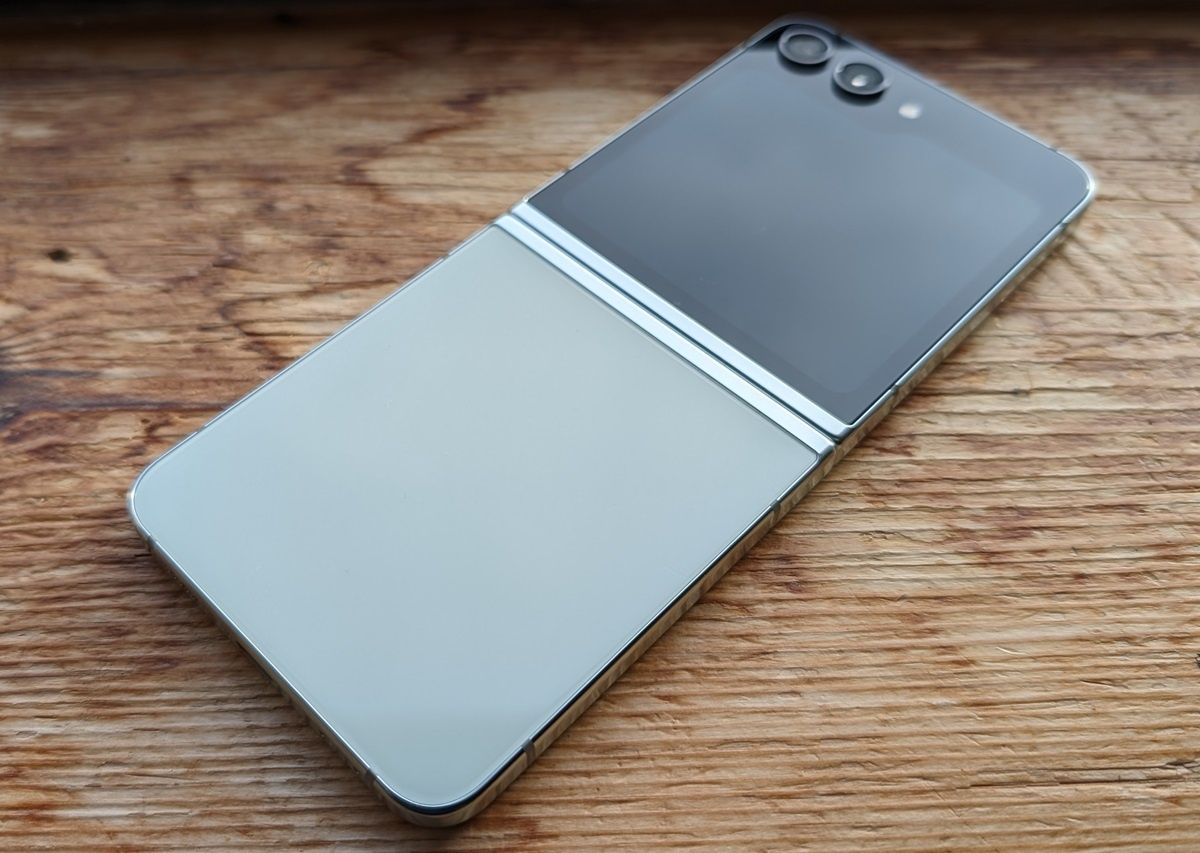 Samsung Galaxy Z Flip 5