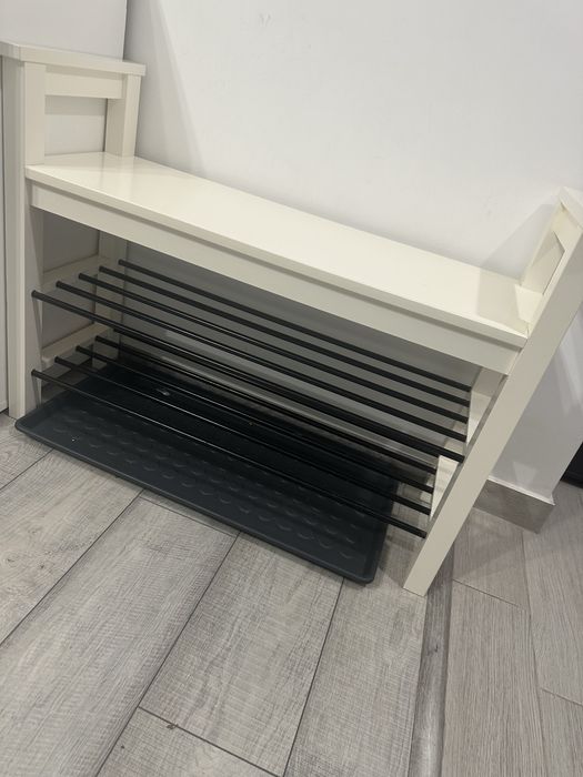 Vand cuier cu pantofar