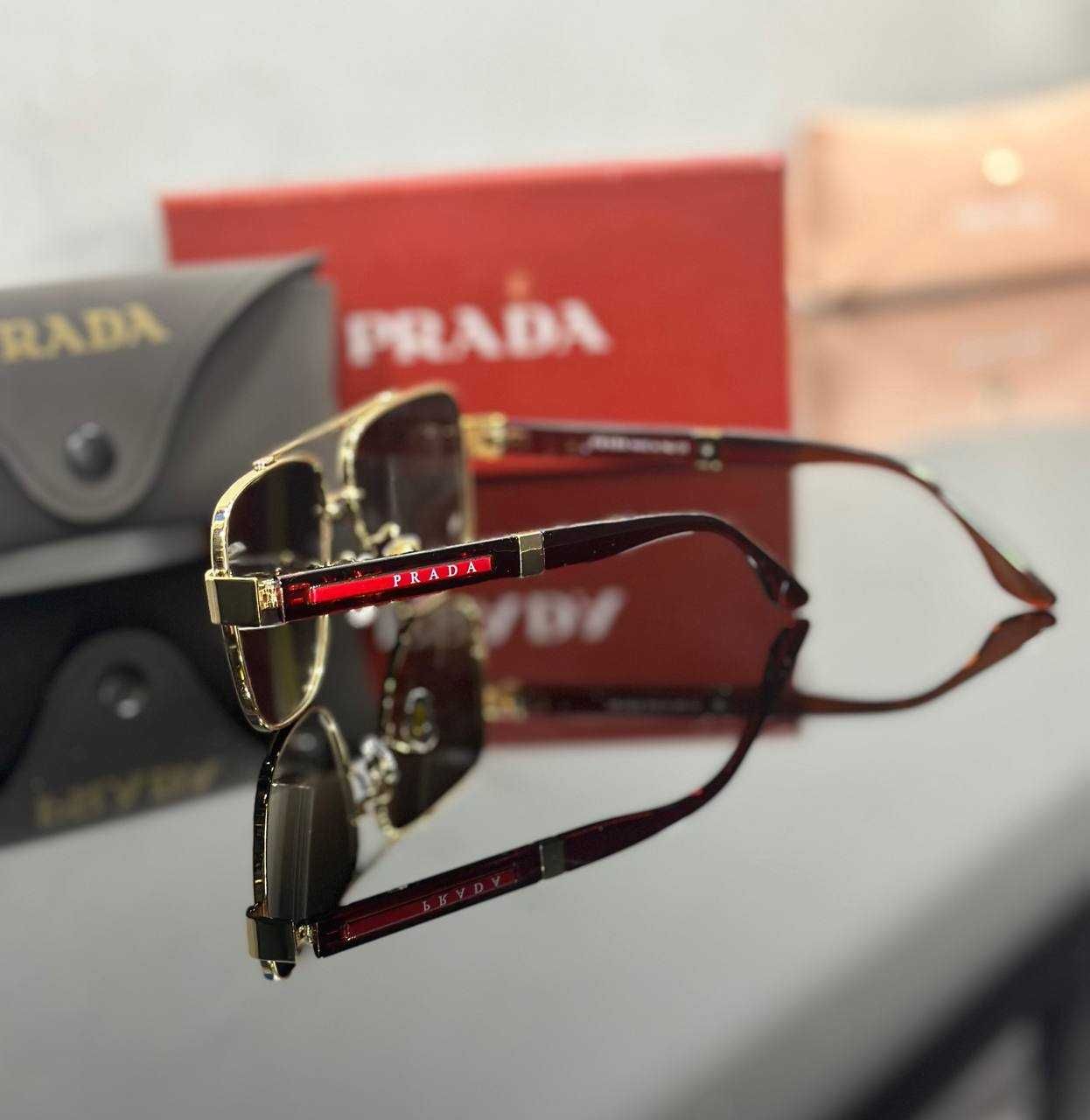 Слънчеви очила Prada