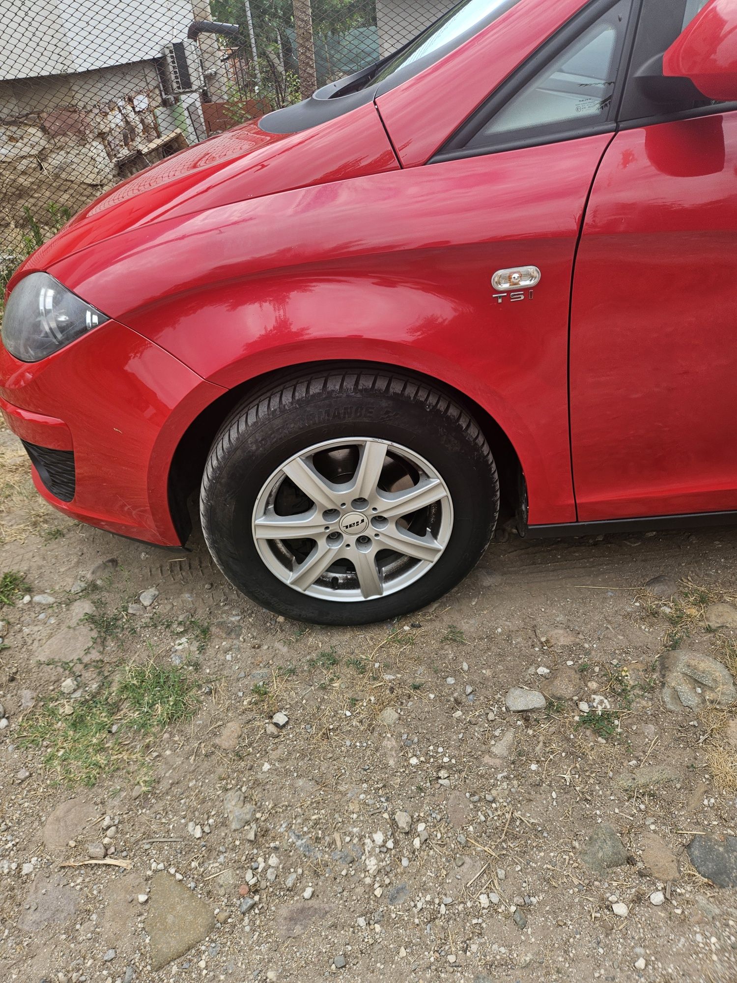 Автомобил Seat Altea