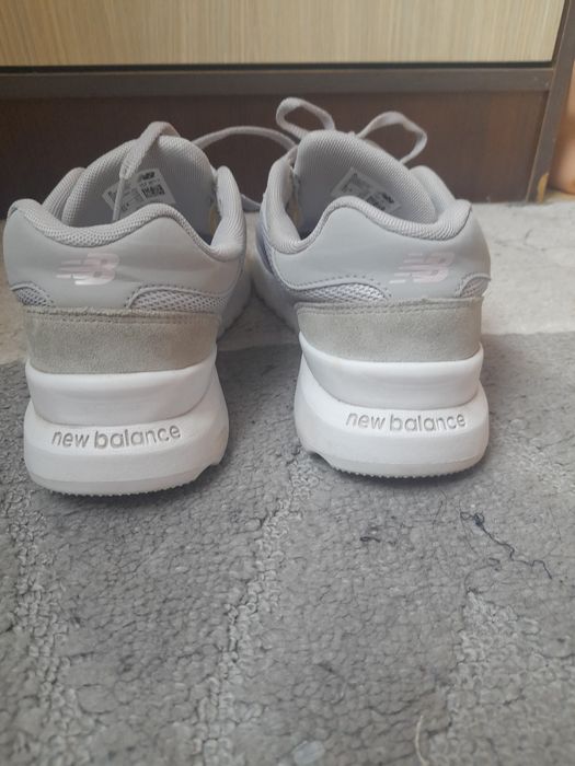Vând adidas new balance mărime 37.5